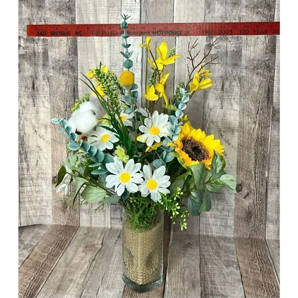 Sunflower Daisy Eucalyptus Floral Arrangement Baby Wedding Birthday Reunion FL06